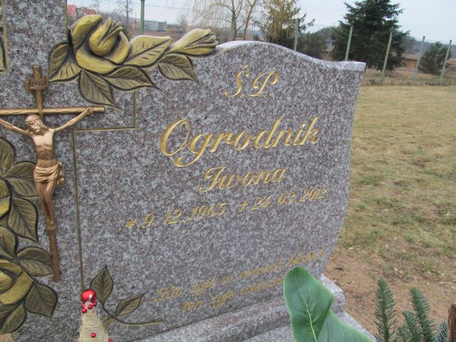 Iwona Ogrodnik 1965 Wągrowiec - Grobonet - Wyszukiwarka osób pochowanych