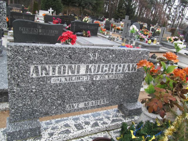 M. Nowakowski Wągrowiec - Grobonet - Wyszukiwarka osób pochowanych