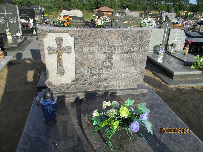 Grób Janina Mikołajewska